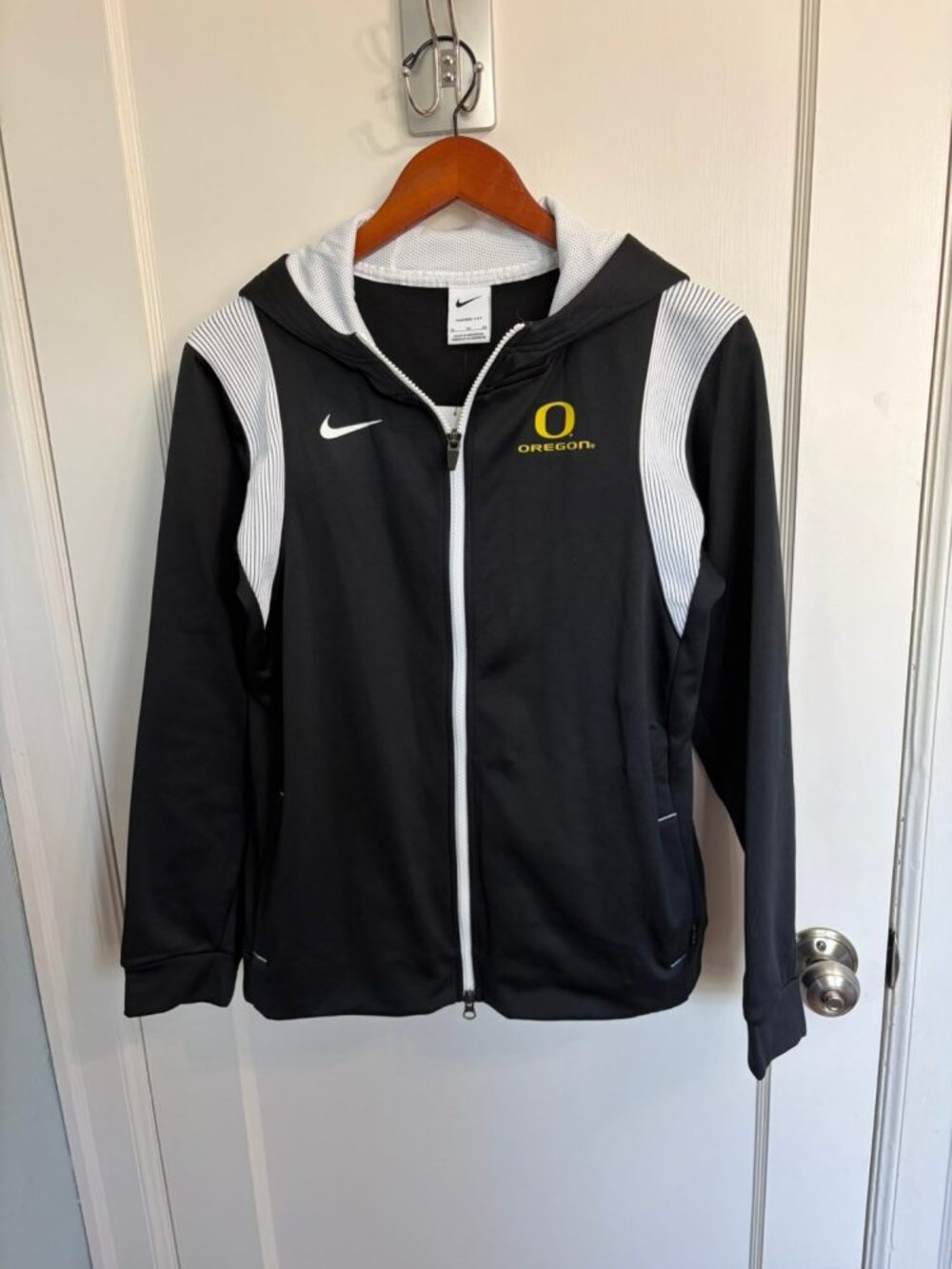 NWT Nike Oregon Ducks Therma-Fit Full Zip Hoodie Boys XL Official Licensed